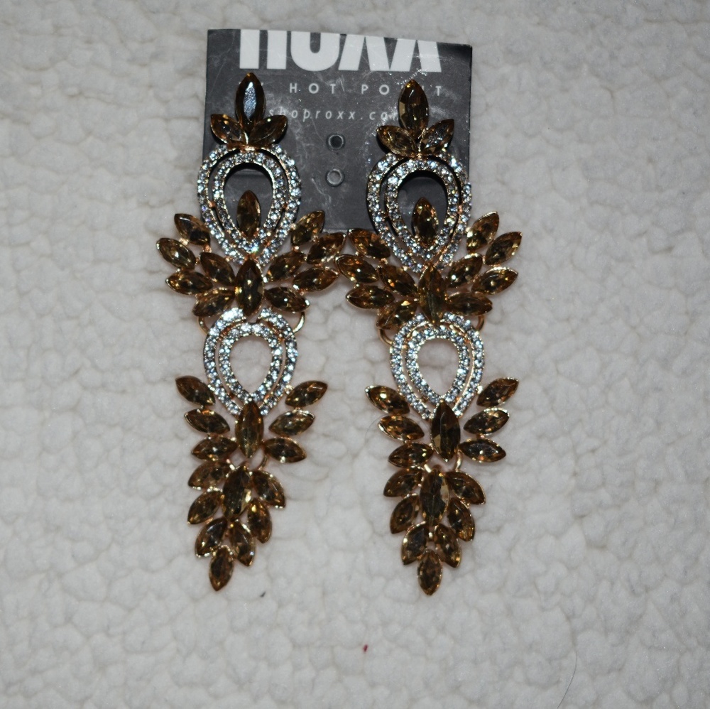 🔥3/$15*Gold  diamond earrings